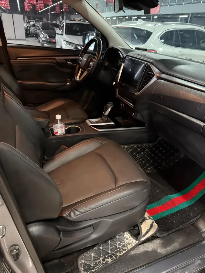 2021 Isuzu D-MAX 1.9T 163HP L4 6AT,autocango,china used car exporter,china ev exporter,chinese used car exporter,chinese used ev exporter