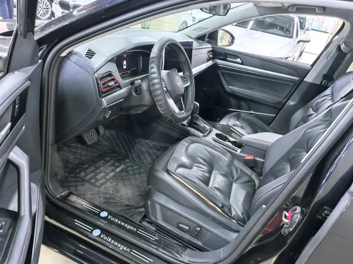 2024 Volkswagen Lavida 1.5T 160HP L4 7DCT,autocango,china used car exporter,china ev exporter,chinese used car exporter,chinese used ev exporter