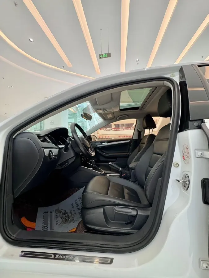 2018 ChangAn CS95 2.0T 233HP L4 6AT,autocango,china used car exporter,china ev exporter,chinese used car exporter,chinese used ev exporter