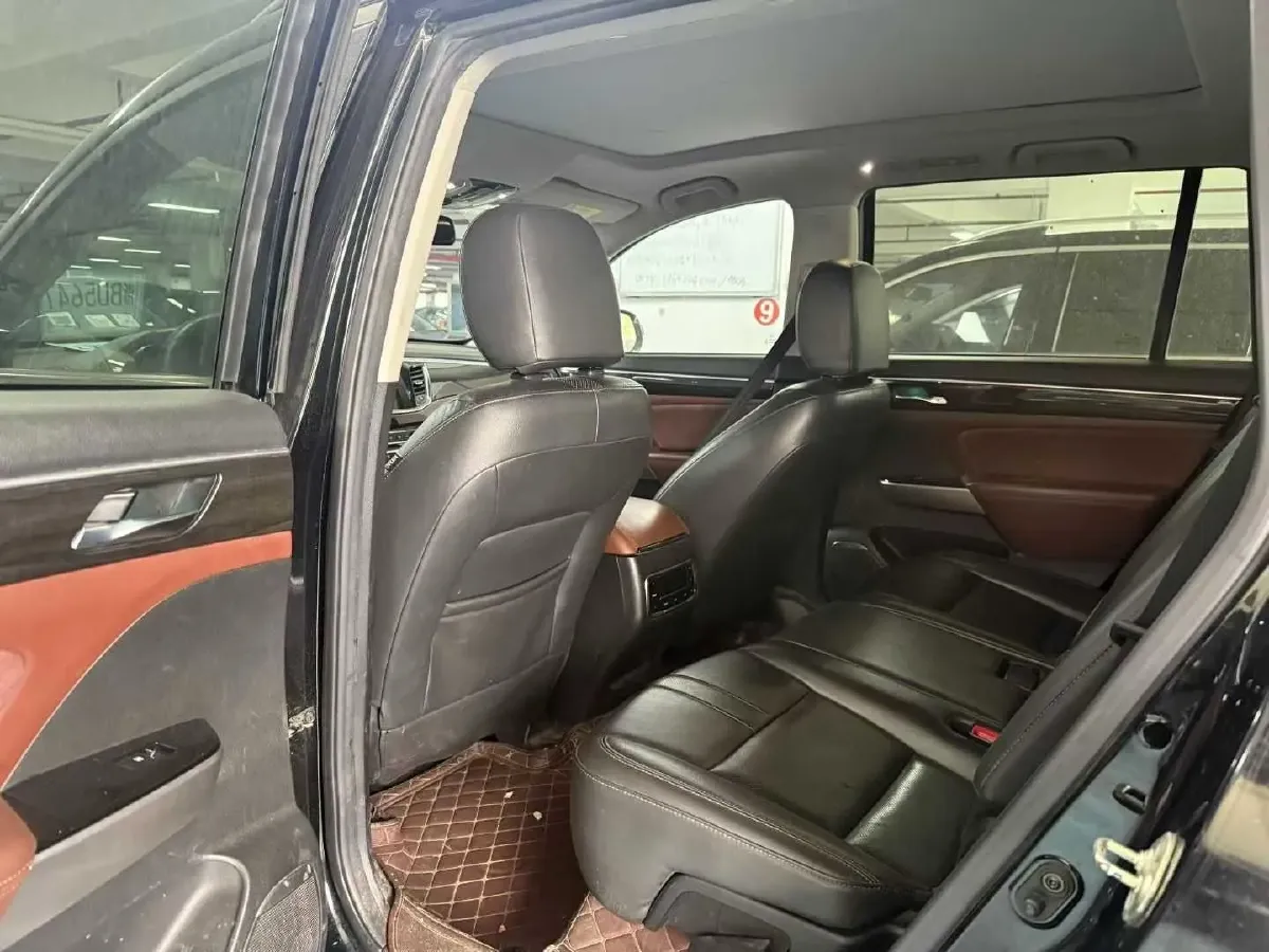 2017 GAC Trumpchi GS8 2.0T 201HP L4 6AT,autocango,china used car exporter,china ev exporter,chinese used car exporter,chinese used ev exporter