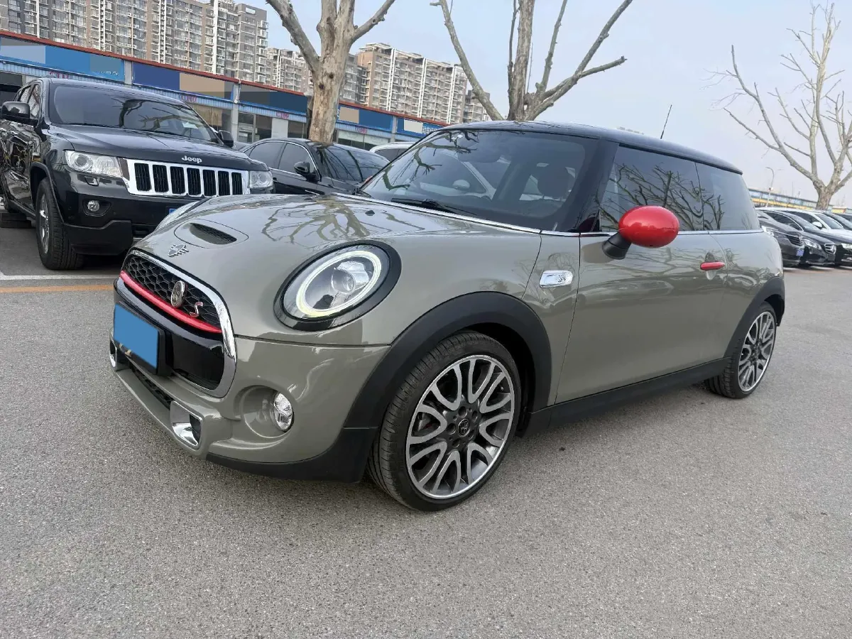 2019 MINI MINI 2.0T 192HP L4 7DCT,autocango,china used car exporter,china ev exporter,chinese used car exporter,chinese used ev exporter