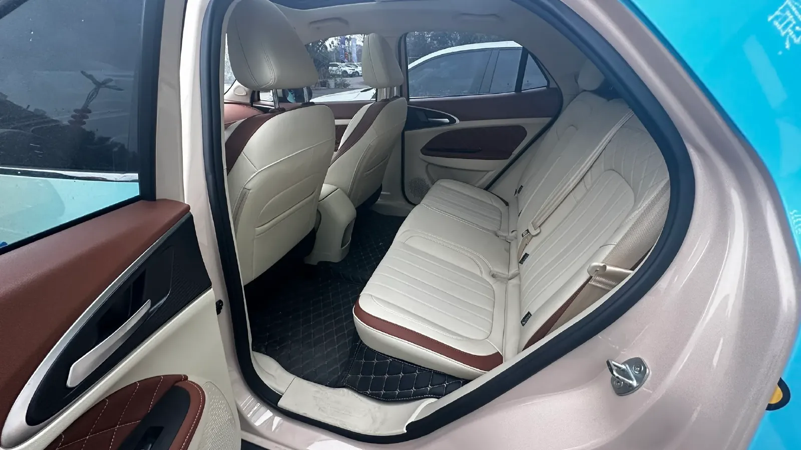 2023 Ora FunkyCat BEV 47.8KWH,autocango,china used car exporter,china ev exporter,chinese used car exporter,chinese used ev exporter