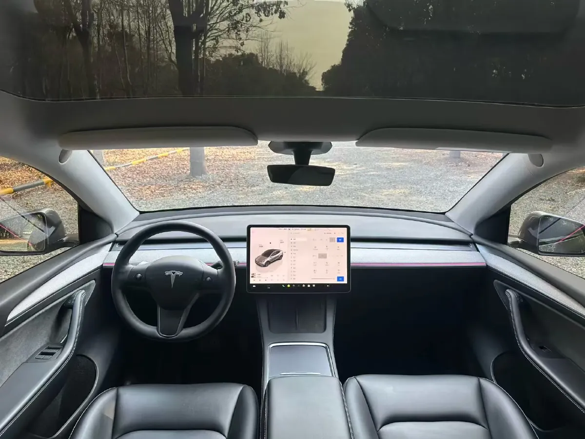 2024 Iveco OuSheng BEV 77.28KWH,autocango,china used car exporter,china ev exporter,chinese used car exporter,chinese used ev exporter