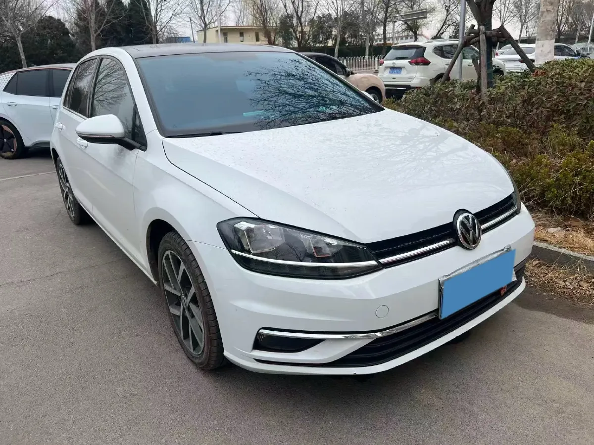 2019 Volkswagen Golf 1.2T 116HP L4 7DCT,autocango,china used car exporter,china ev exporter,chinese used car exporter,chinese used ev exporter