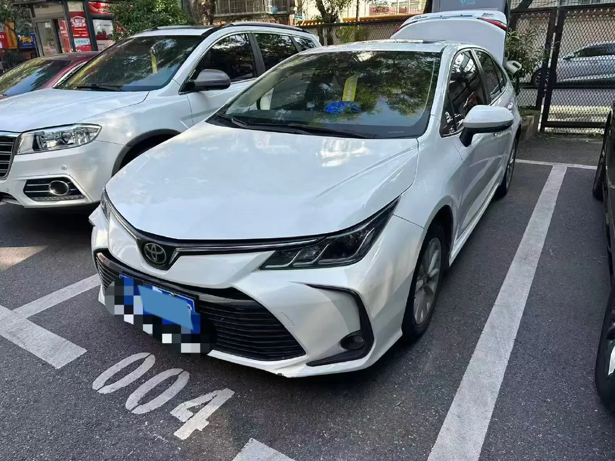 2021 Toyota Corolla 1.2T 116HP L4 CVT,autocango,china used car exporter,china ev exporter,chinese used car exporter,chinese used ev exporter