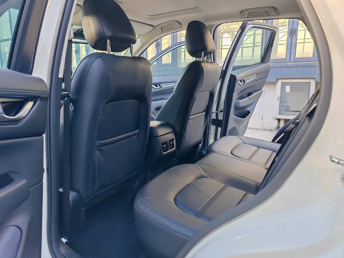 2022 MAXUS XinTu V90 2.0T 150HP L4 6AT,autocango,china used car exporter,china ev exporter,chinese used car exporter,chinese used ev exporter