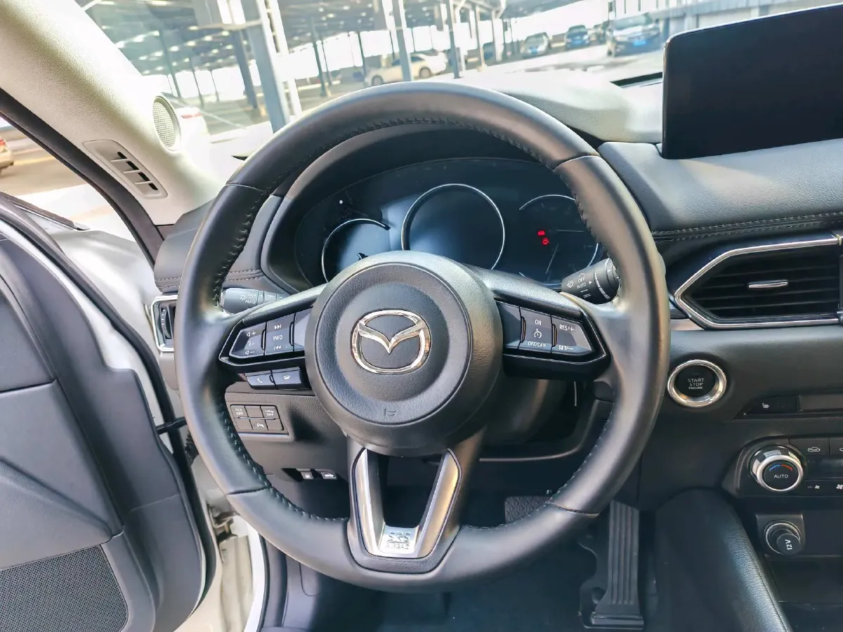 2022 MAXUS XinTu V90 2.0T 150HP L4 6AT,autocango,china used car exporter,china ev exporter,chinese used car exporter,chinese used ev exporter