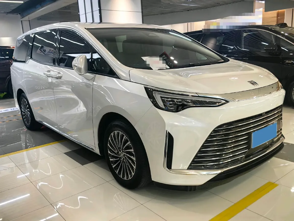 2023 Buick Century 2.0T 237HP L4 9AT,autocango,china used car exporter,china ev exporter,chinese used car exporter,chinese used ev exporter
