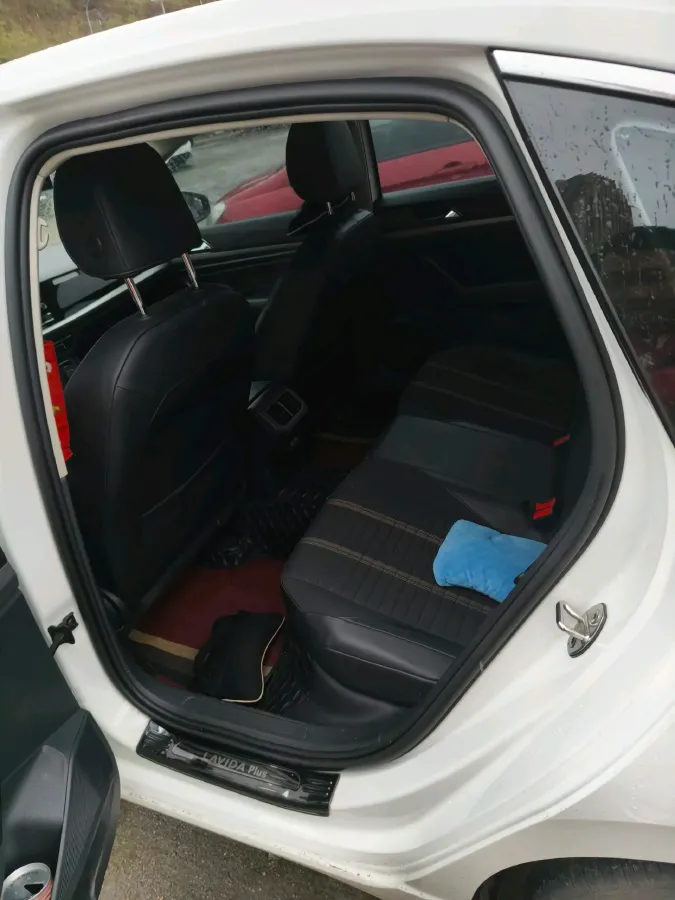 2018 Skoda Karoq 1.4T 150HP L4 7DCT,autocango,china used car exporter,china ev exporter,chinese used car exporter,chinese used ev exporter