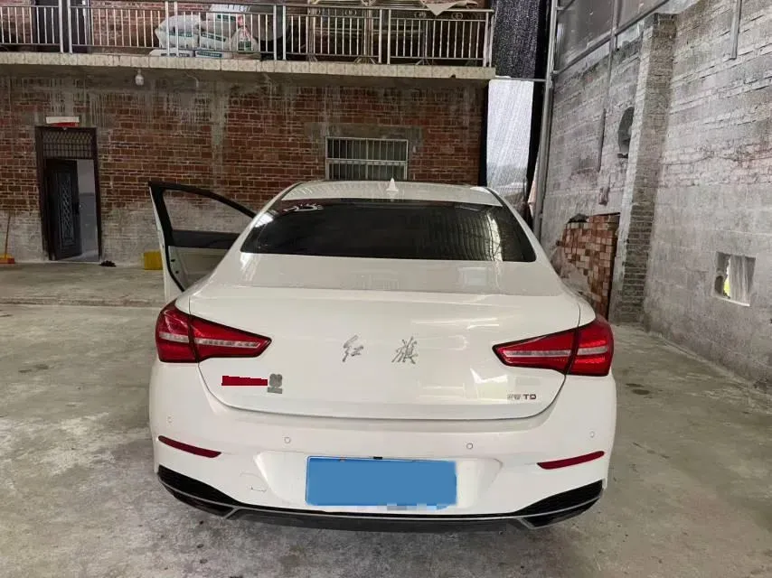 2020 HongQi H5 1.8T 197HP L4 6AT,autocango,china used car exporter,china ev exporter,chinese used car exporter,chinese used ev exporter