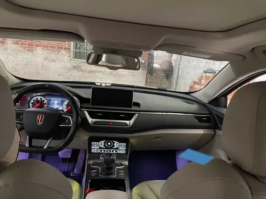 2020 HongQi H5 1.8T 197HP L4 6AT,autocango,china used car exporter,china ev exporter,chinese used car exporter,chinese used ev exporter