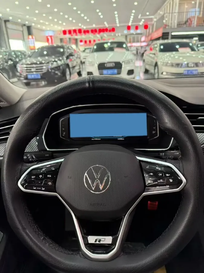 2023 Volkswagen Magotan 2.0T 186HP L4 7DCT,autocango,china used car exporter,china ev exporter,chinese used car exporter,chinese used ev exporter