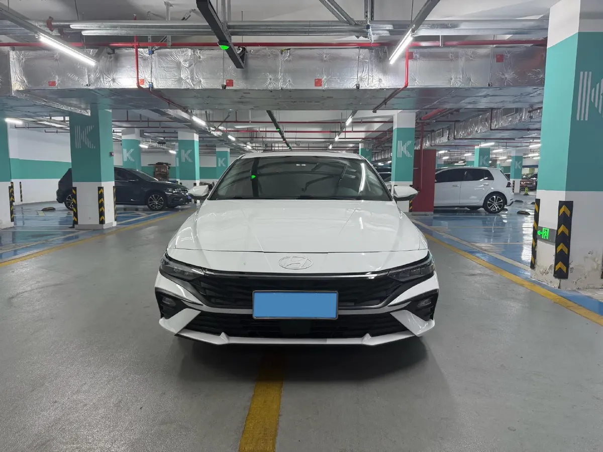2023 Hyundai Elantra 1.5L 115HP L4 CVT,autocango,china used car exporter,china ev exporter,chinese used car exporter,chinese used ev exporter
