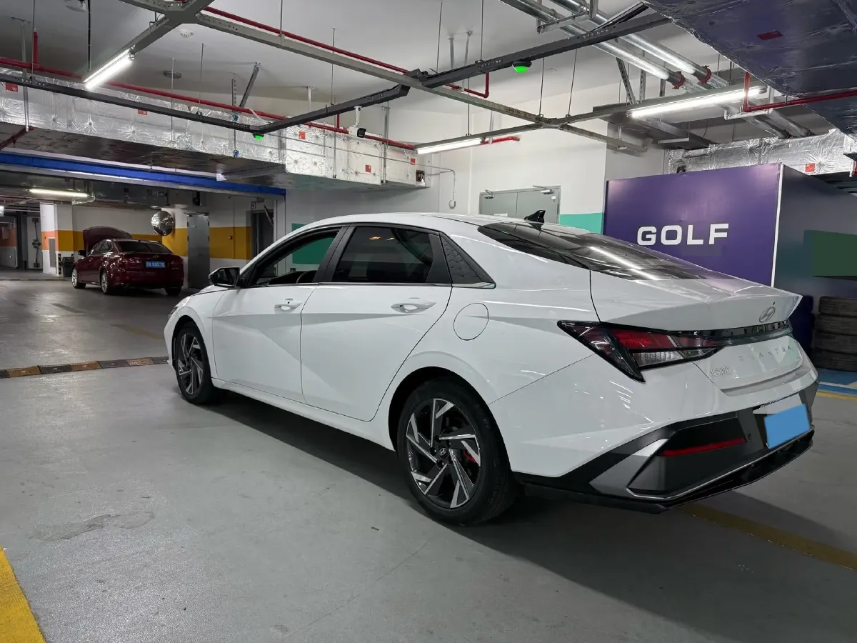 2023 Hyundai Elantra 1.5L 115HP L4 CVT,autocango,china used car exporter,china ev exporter,chinese used car exporter,chinese used ev exporter