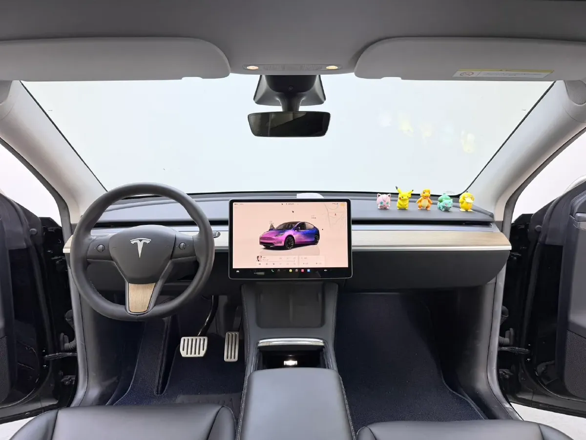 2022 Tesla Model Y BEV 60KWH,autocango,china used car exporter,china ev exporter,chinese used car exporter,chinese used ev exporter