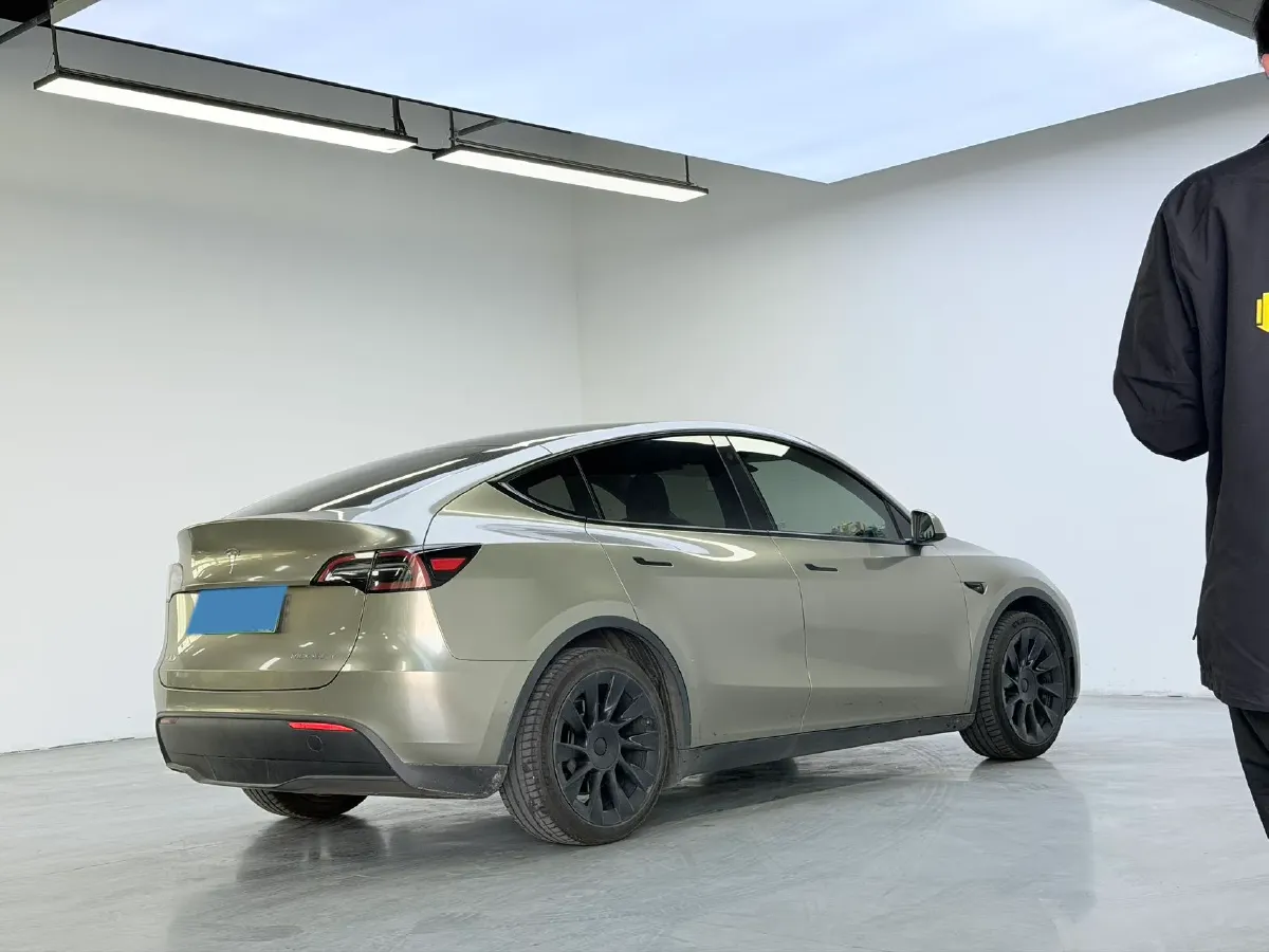 2022 Tesla Model Y BEV 60KWH,autocango,china used car exporter,china ev exporter,chinese used car exporter,chinese used ev exporter