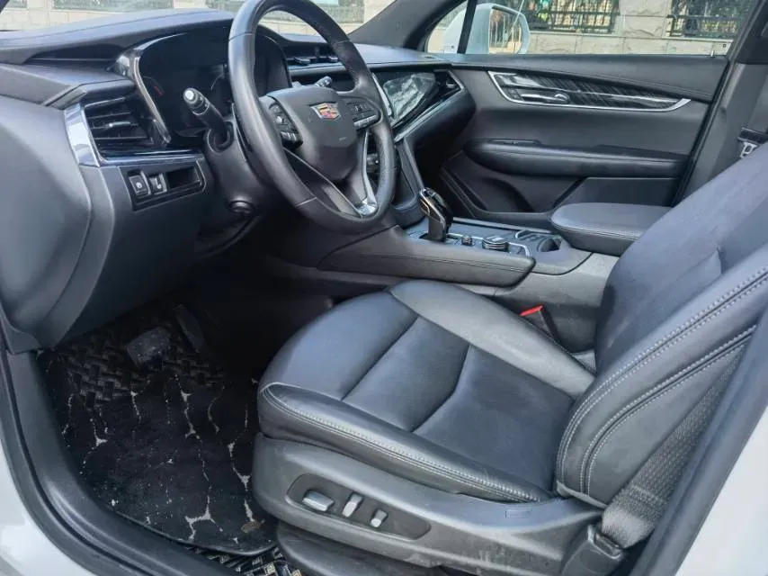 2020 Cadillac XT6 2.0T 237HP L4 9AT,autocango,china used car exporter,china ev exporter,chinese used car exporter,chinese used ev exporter