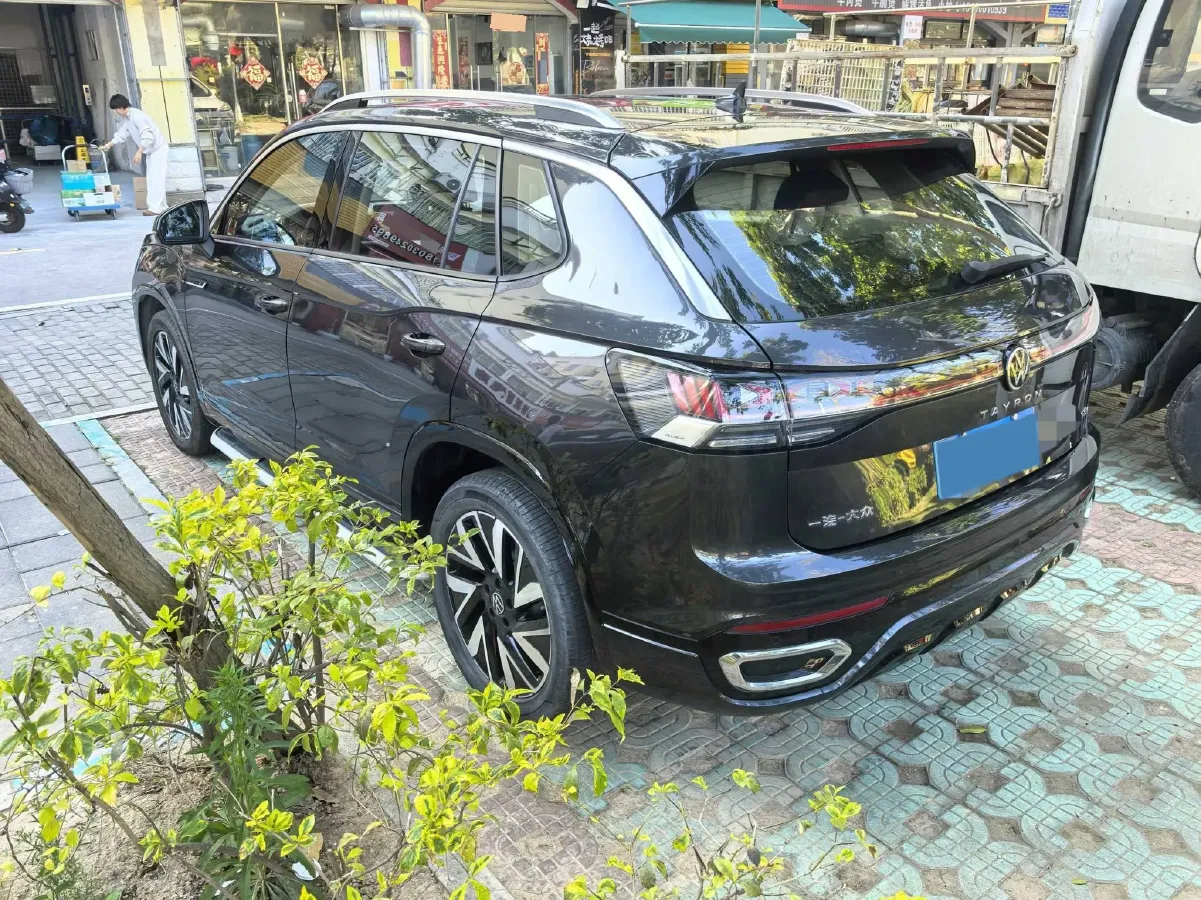 2022 Volkswagen Tayron 2.0T 186HP L4 7DCT,autocango,china used car exporter,china ev exporter,chinese used car exporter,chinese used ev exporter