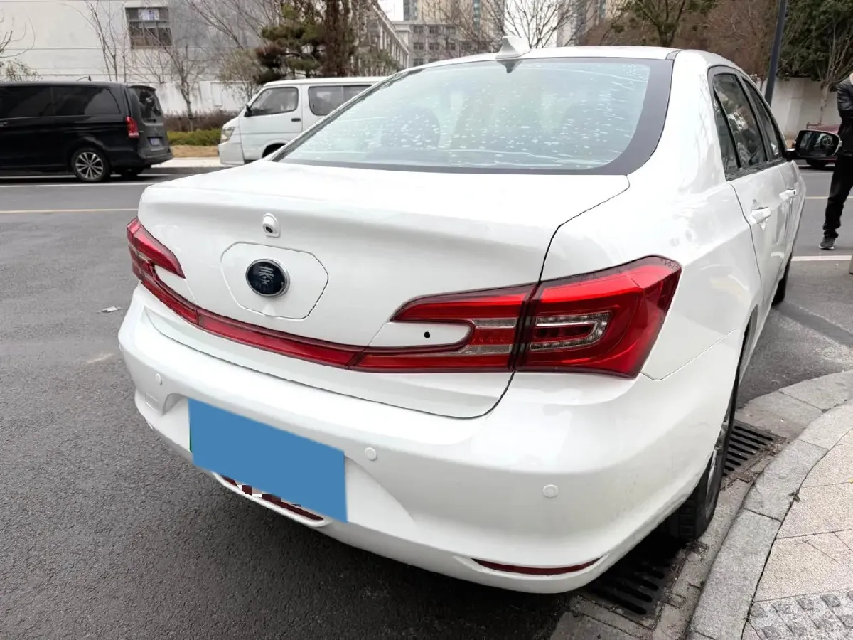 2017 BYD Qin 1.5T 154HP L4 6DCT PHEV 15.2KWH,autocango,china used car exporter,china ev exporter,chinese used car exporter,chinese used ev exporter