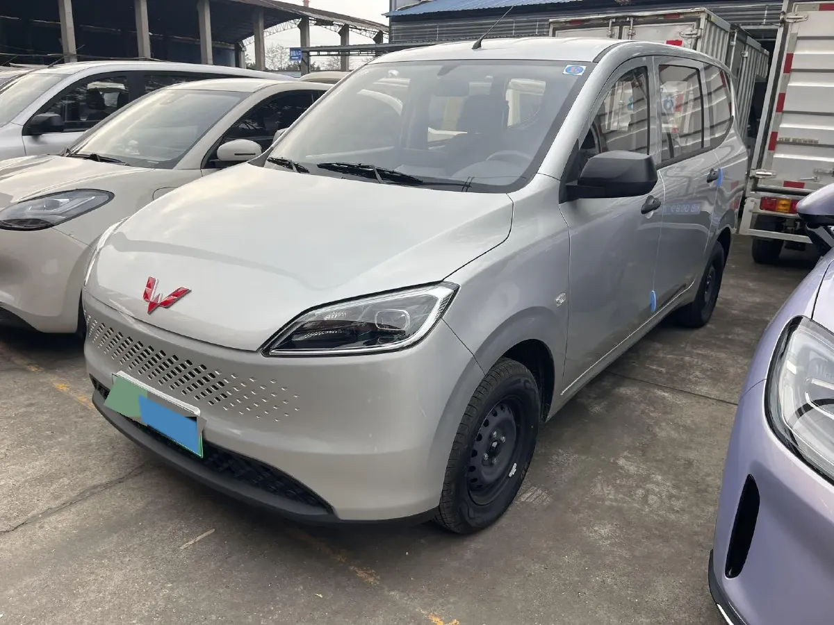 2025 WuLing HongGuang New Energy REEV 99HP REEV,autocango,china used car exporter,china ev exporter,chinese used car exporter,chinese used ev exporter