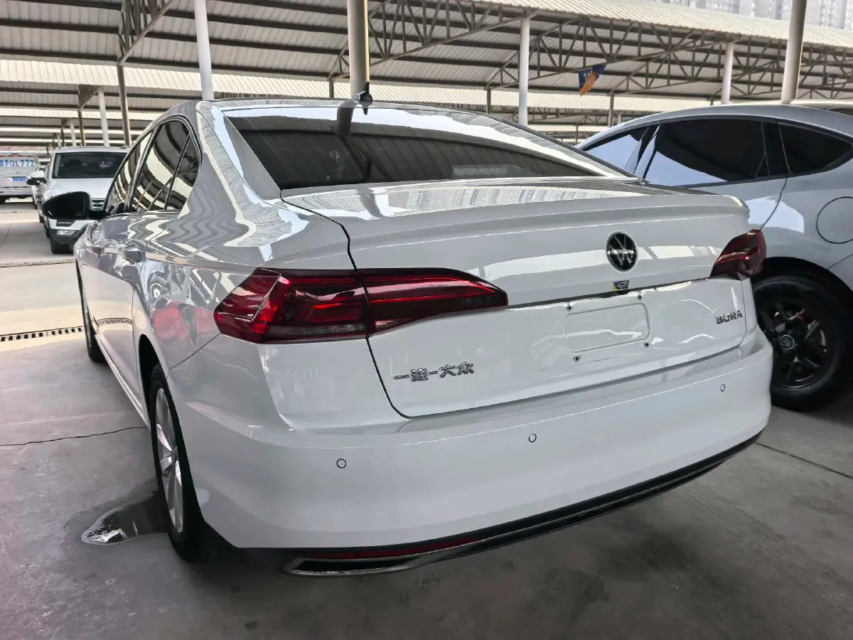 2021 Volkswagen Bora 1.5L 113HP L4 6AT,autocango,china used car exporter,china ev exporter,chinese used car exporter,chinese used ev exporter