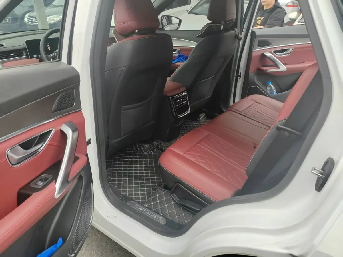 2024 Jetour X70 Plus 1.5T 156HP L4 6DCT,autocango,china used car exporter,china ev exporter,chinese used car exporter,chinese used ev exporter