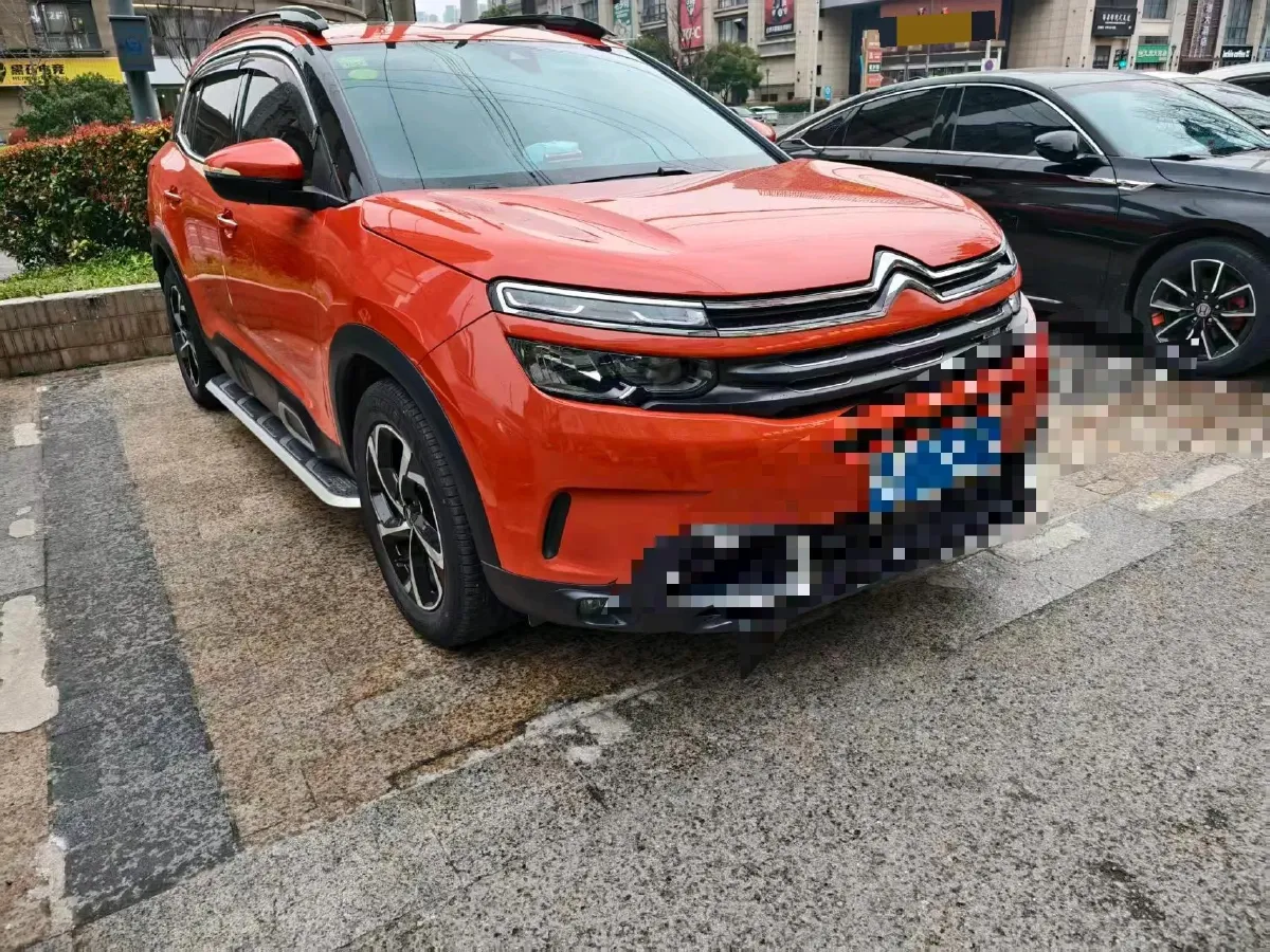 2017 Citroen C5 Aircross 1.6T 167HP L4 6AT,autocango,china used car exporter,china ev exporter,chinese used car exporter,chinese used ev exporter