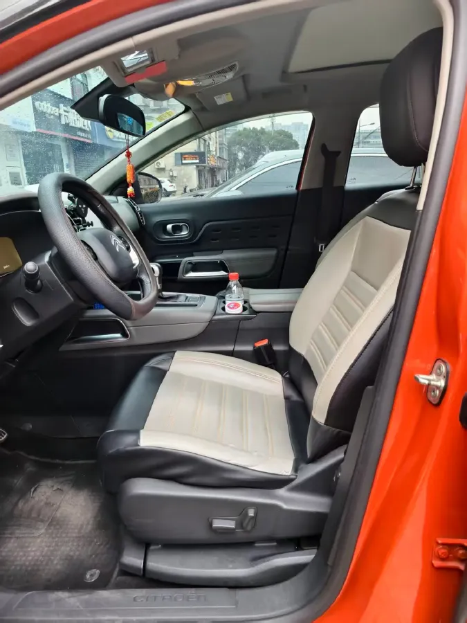 2017 Citroen C5 Aircross 1.6T 167HP L4 6AT,autocango,china used car exporter,china ev exporter,chinese used car exporter,chinese used ev exporter