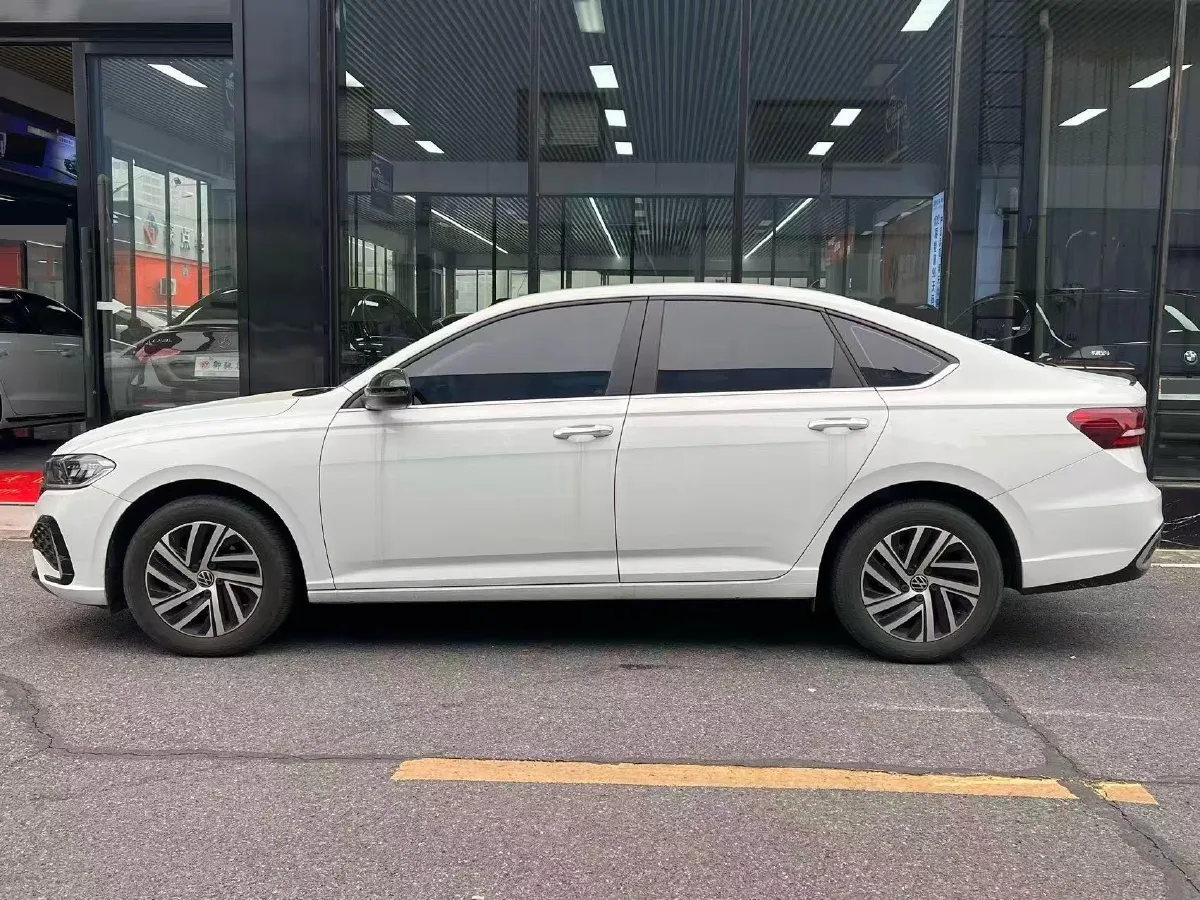 2023 Volkswagen Lavida 1.4T 150HP L4 7DCT,autocango,china used car exporter,china ev exporter,chinese used car exporter,chinese used ev exporter
