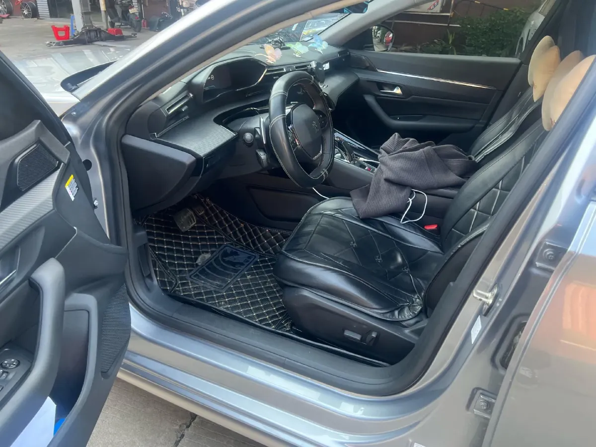 2021 Peugeot 508 1.8T 211HP L4 8AT,autocango,china used car exporter,china ev exporter,chinese used car exporter,chinese used ev exporter