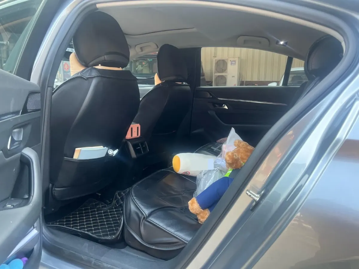 2021 Peugeot 508 1.8T 211HP L4 8AT,autocango,china used car exporter,china ev exporter,chinese used car exporter,chinese used ev exporter