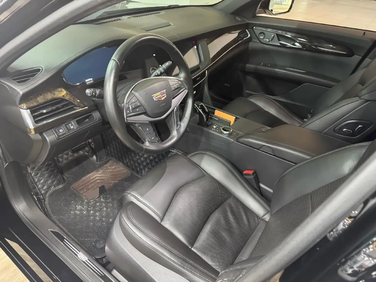 2020 Cadillac CT6 2.0T 241HP L4 10AT,autocango,china used car exporter,china ev exporter,chinese used car exporter,chinese used ev exporter