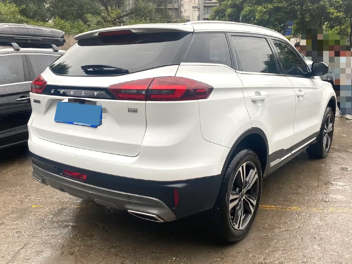 2022 Geely Azkarra 1.8T 184HP L4 7DCT,autocango,china used car exporter,china ev exporter,chinese used car exporter,chinese used ev exporter