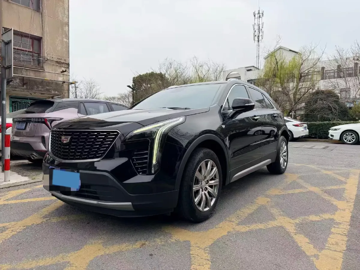 2023 Cadillac XT4 2.0T 237HP L4 9AT,autocango,china used car exporter,china ev exporter,chinese used car exporter,chinese used ev exporter
