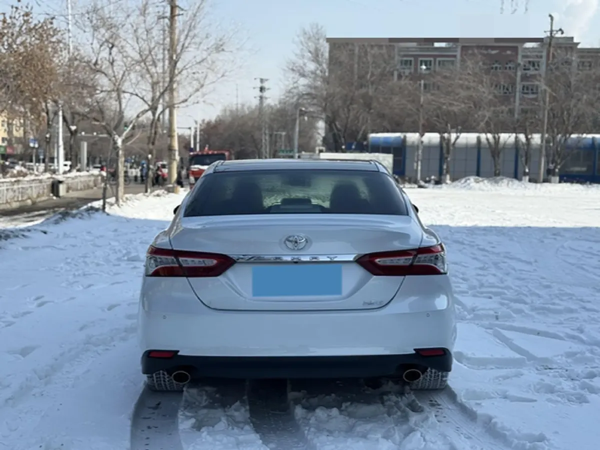 2019 Toyota Camry 2.5L 209HP L4 8AT,autocango,china used car exporter,china ev exporter,chinese used car exporter,chinese used ev exporter