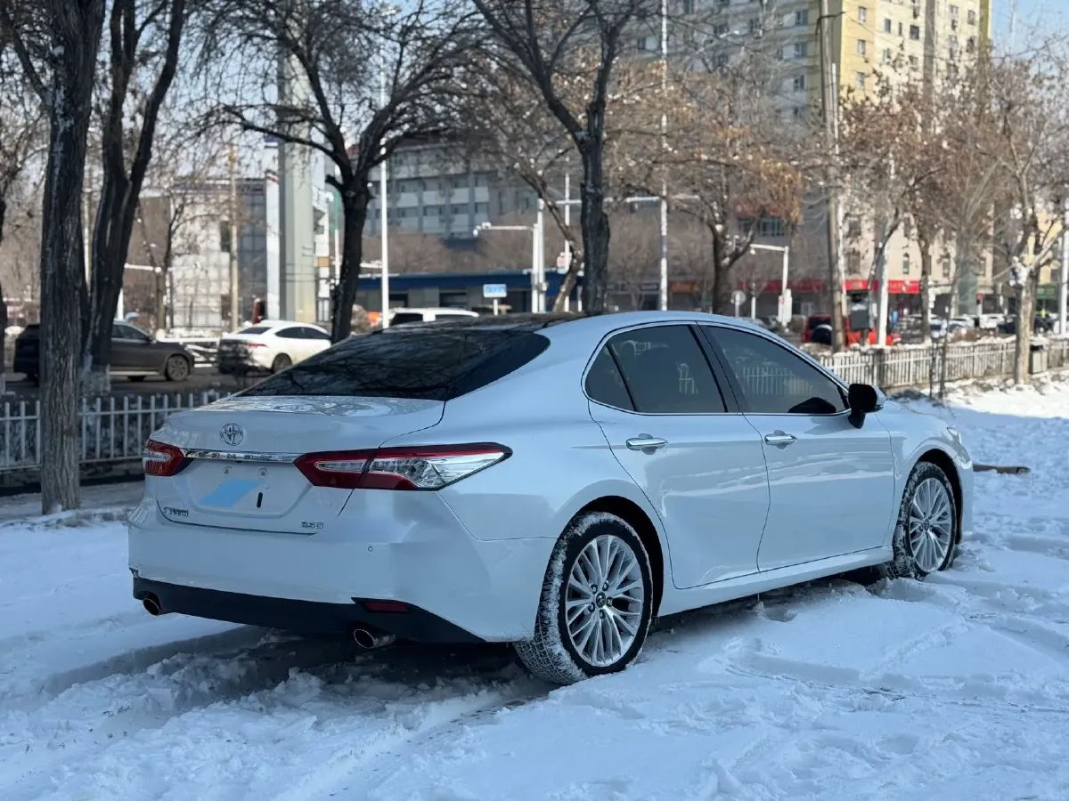 2019 Toyota Camry 2.5L 209HP L4 8AT,autocango,china used car exporter,china ev exporter,chinese used car exporter,chinese used ev exporter