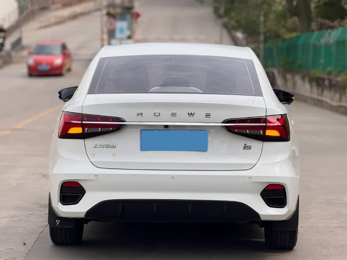 2021 Roewe i5 1.5L 120HP L4 CVT,autocango,china used car exporter,china ev exporter,chinese used car exporter,chinese used ev exporter