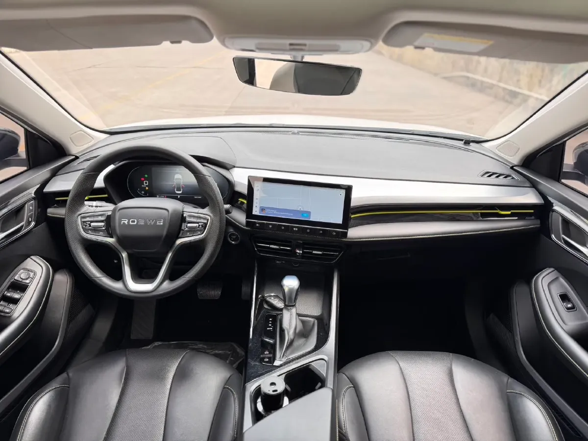 2021 Roewe i5 1.5L 120HP L4 CVT,autocango,china used car exporter,china ev exporter,chinese used car exporter,chinese used ev exporter