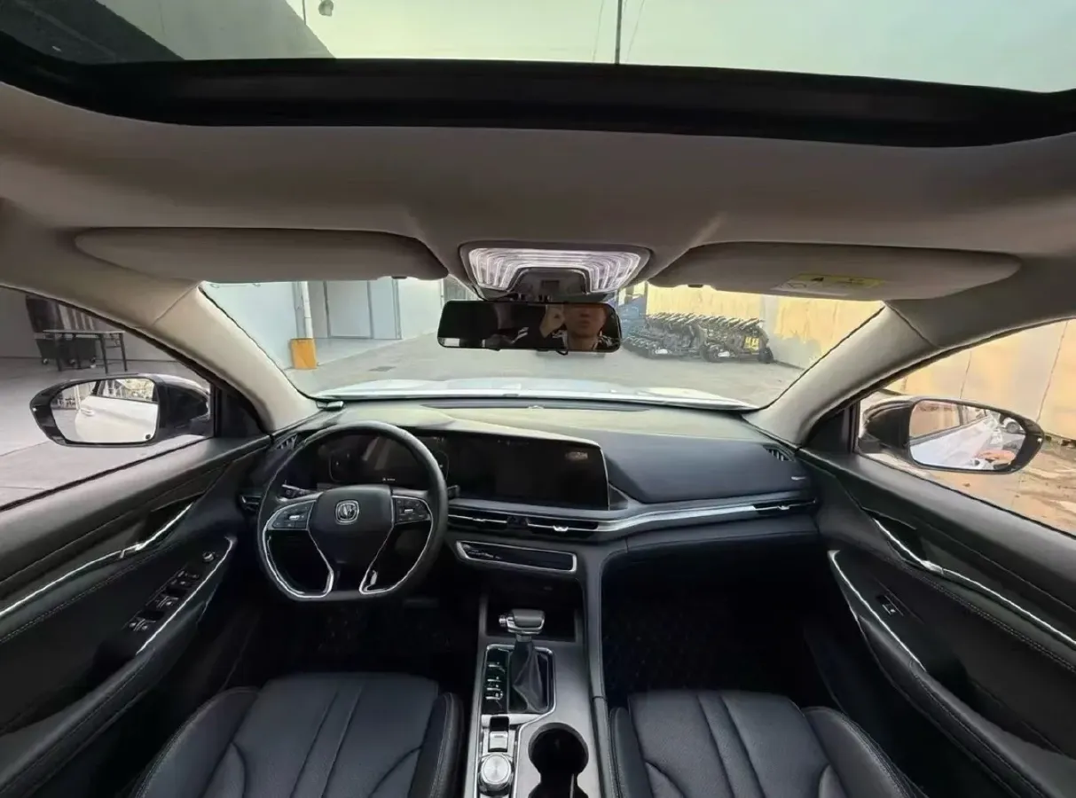 2021 ChangAn CS75 Plus 1.5T 178HP L4 6AT,autocango,china used car exporter,china ev exporter,chinese used car exporter,chinese used ev exporter