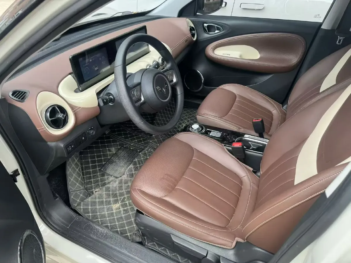 2024 WuLing BinGuo BEV 31.9KWH,autocango,china used car exporter,china ev exporter,chinese used car exporter,chinese used ev exporter