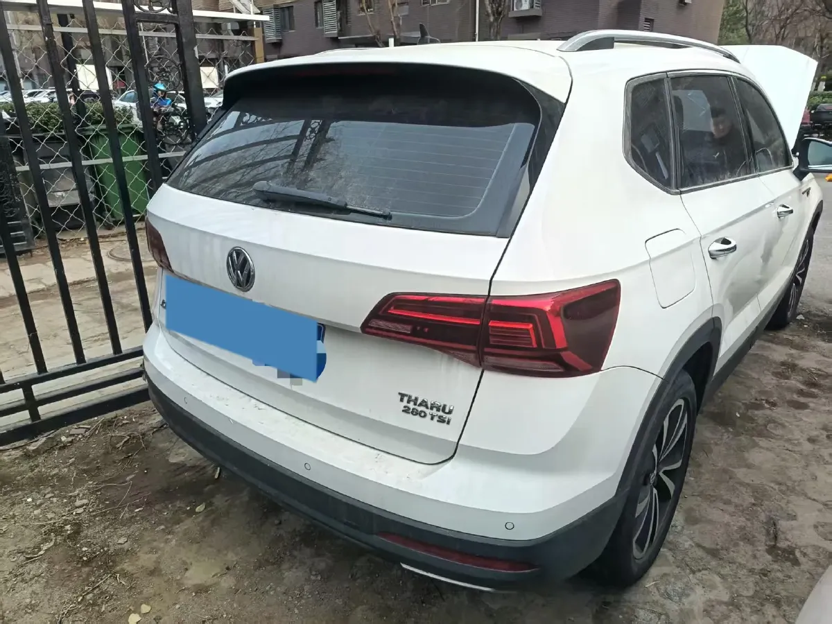 2019 MINI MINI 1.5T 102HP L3 7DCT,autocango,china used car exporter,china ev exporter,chinese used car exporter,chinese used ev exporter