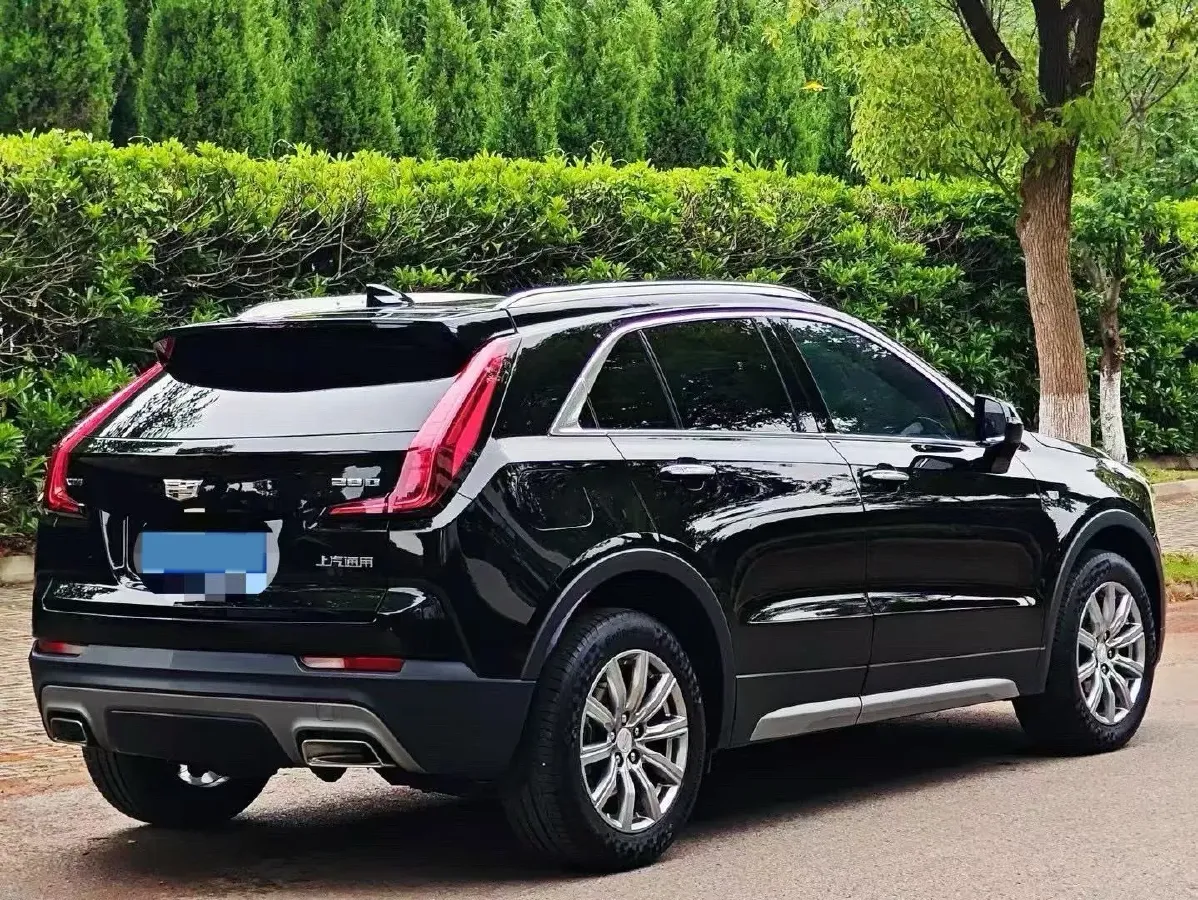 2020 Cadillac XT4 2.0T 237HP L4 9AT,autocango,china used car exporter,china ev exporter,chinese used car exporter,chinese used ev exporter