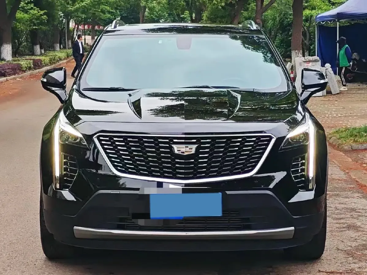 2020 Cadillac XT4 2.0T 237HP L4 9AT,autocango,china used car exporter,china ev exporter,chinese used car exporter,chinese used ev exporter