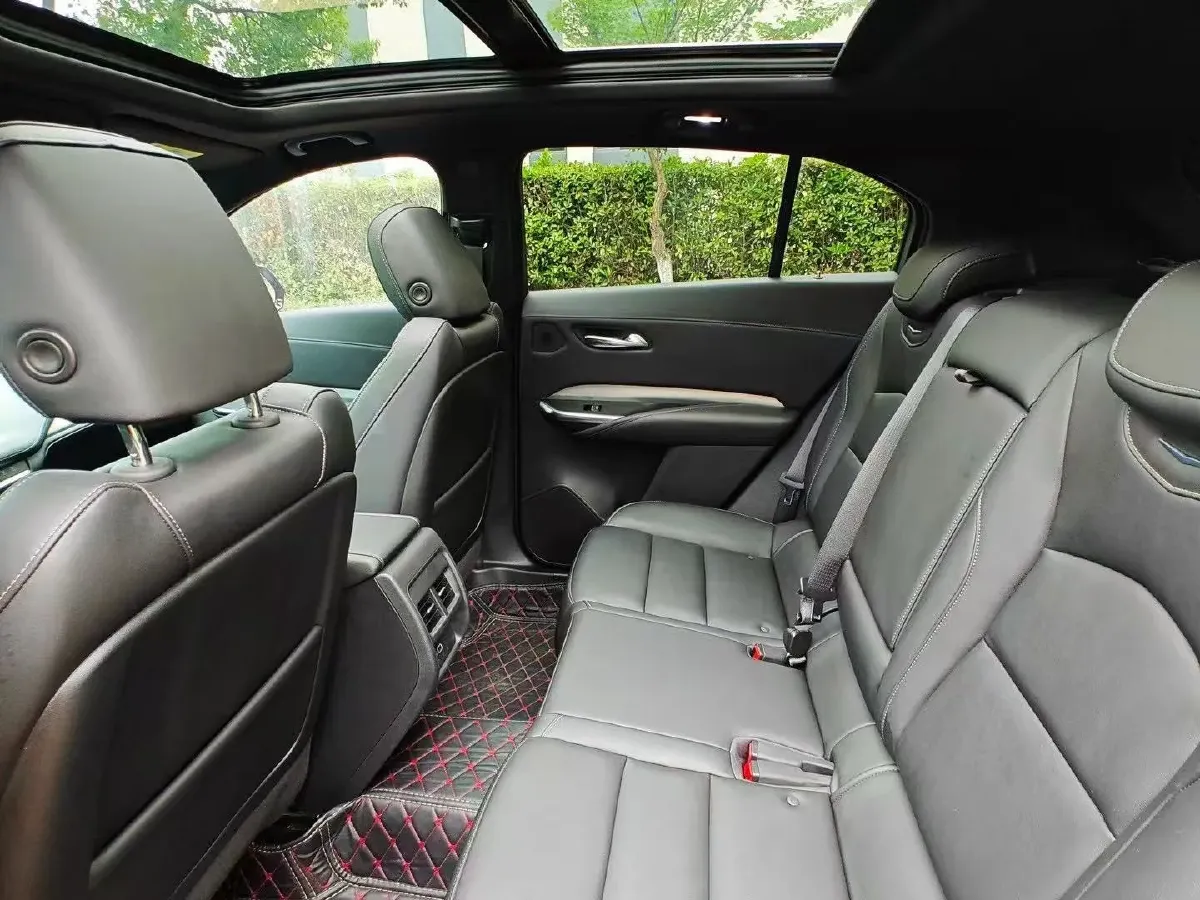 2020 Cadillac XT4 2.0T 237HP L4 9AT,autocango,china used car exporter,china ev exporter,chinese used car exporter,chinese used ev exporter