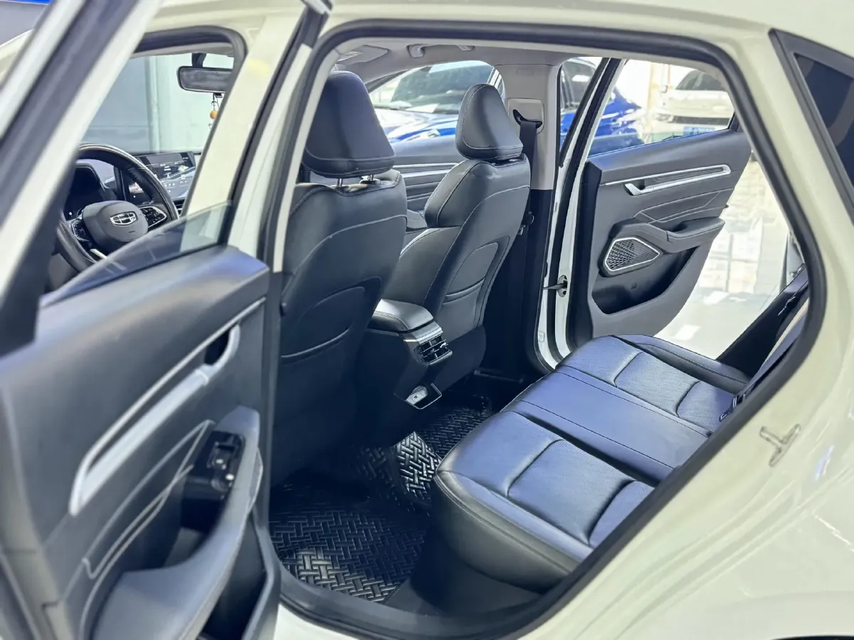 2022 Geely Emgrand 1.5L 114HP L4 CVT,autocango,china used car exporter,china ev exporter,chinese used car exporter,chinese used ev exporter