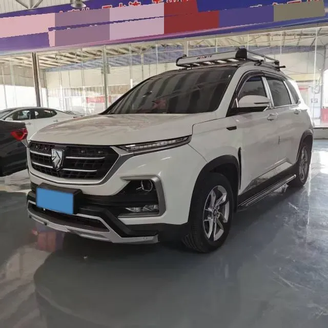 2018 BaoJun 530 1.5T 150HP L4 6MT,autocango,china used car exporter,china ev exporter,chinese used car exporter,chinese used ev exporter