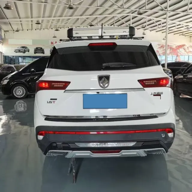 2018 BaoJun 530 1.5T 150HP L4 6MT,autocango,china used car exporter,china ev exporter,chinese used car exporter,chinese used ev exporter