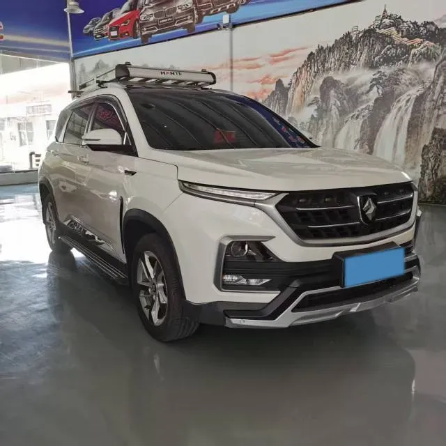 2018 BaoJun 530 1.5T 150HP L4 6MT,autocango,china used car exporter,china ev exporter,chinese used car exporter,chinese used ev exporter