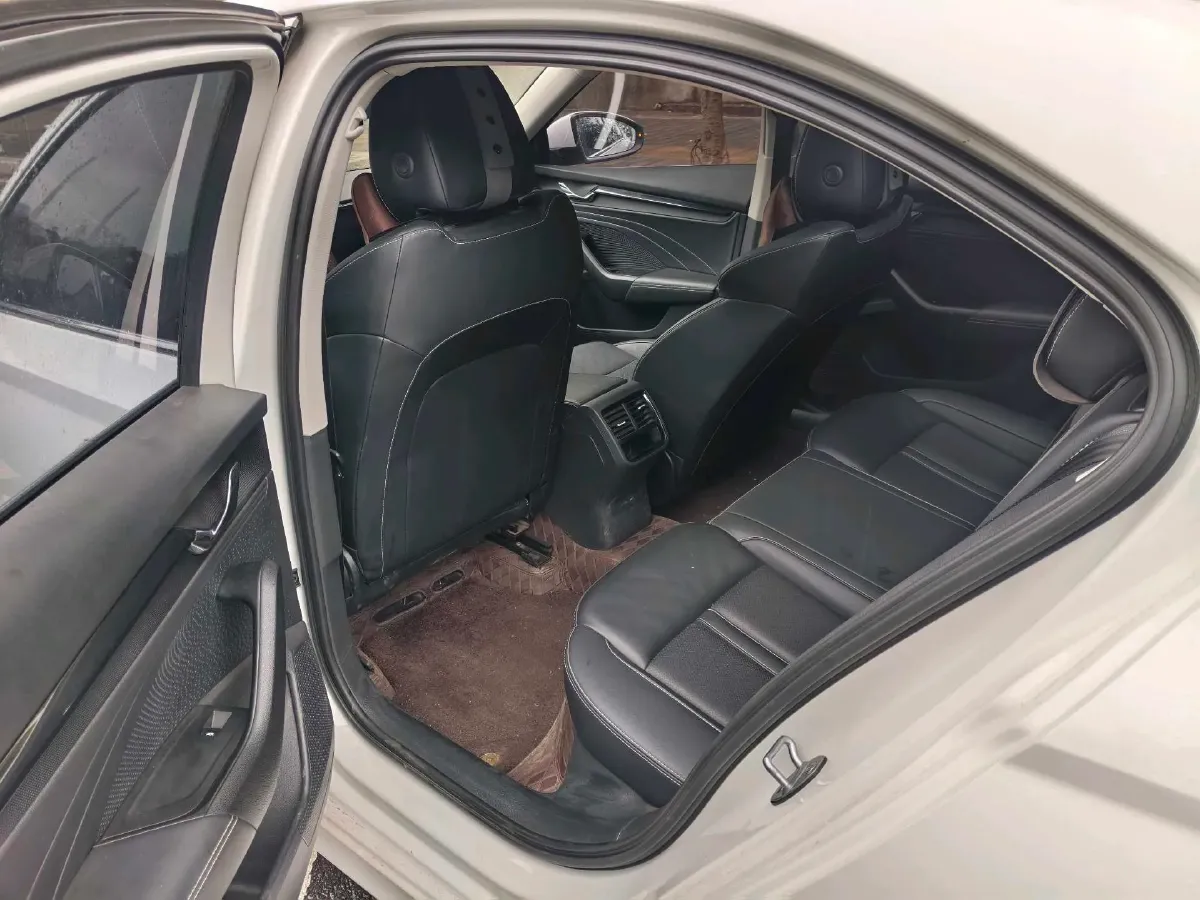 2021 Skoda Octavia 1.4T 150HP L4 7DCT,autocango,china used car exporter,china ev exporter,chinese used car exporter,chinese used ev exporter