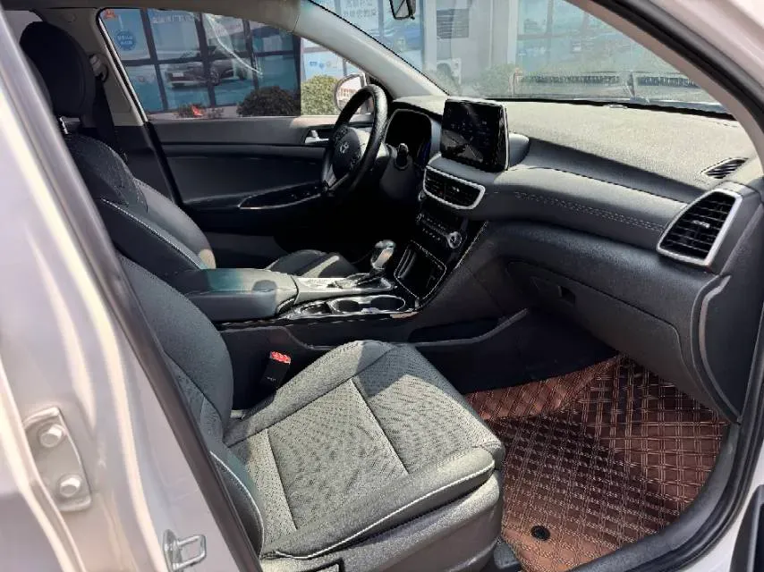 2020 Hyundai Tucson 1.6T 177HP L4 7DCT,autocango,china used car exporter,china ev exporter,chinese used car exporter,chinese used ev exporter